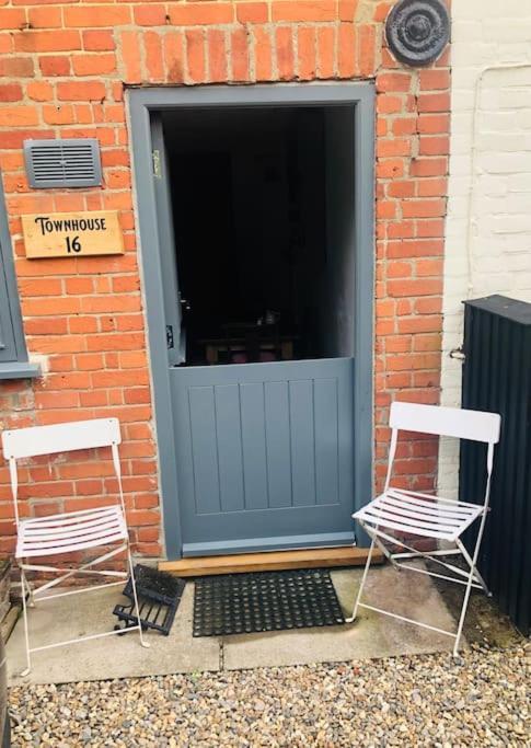 The Town House Villa Aylsham Bagian luar foto