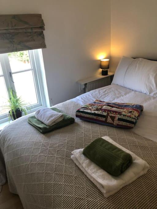 The Town House Villa Aylsham Bagian luar foto